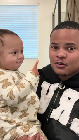 He’s growin man 😭 @Zaza #larobenz #zaza #babies 