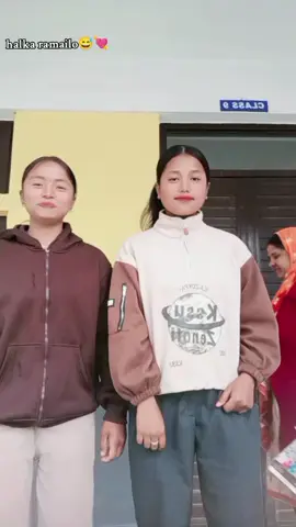 😅😅😁🤭#foryou #foryourpage #viralvideo #newarni #keepsupporting @Mrs:Hana💘🤪 