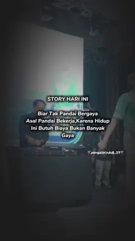 Story kata-kata #aesthetic #fouryou 