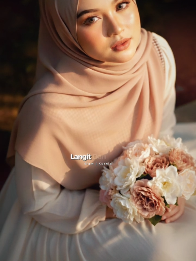 #CapCut #assalamualaikum_shbtku_semua #familyukhwah👆 #supportCCsifu @⚡ᴋᴀᴋɪ ᴊɪᴡᴀɴɢ⚡  Request by //birthday si cantik manis @nickara9827 @cahaya_bw  happy birthday 🎂🎂🎉🎊🎊