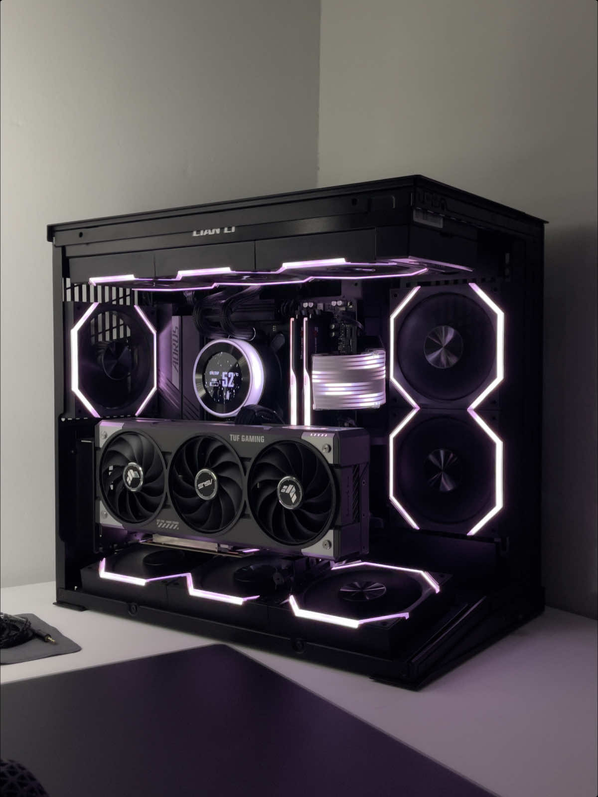 all my pc specs! #techtok #pcbuild #GamingSetup #desksetup #pcgaming 