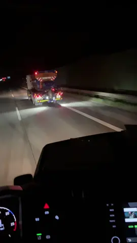 Bisschen Ladung verlieren #fyp #lkwfahrerausleidenschaft #winterdienst #weekendvibe 