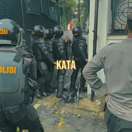 Giat Pengamanan PAM Demo di Gedung DPRD Provinsi Sulawesi Tengah