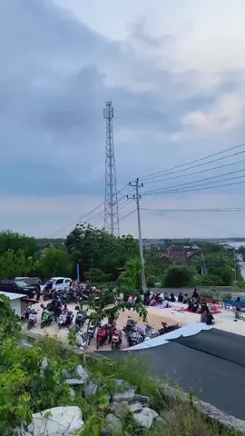 Tak kasih inpo spot nyoreee muu sek lagi viral bolo, langsung di gasken wae😀#pasujdansunanbonang#nyorepride #ngopisantuy #fyp #trending 