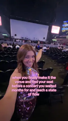 #sabrinacarpenter #shortnsweettour #shortnsweettourla 