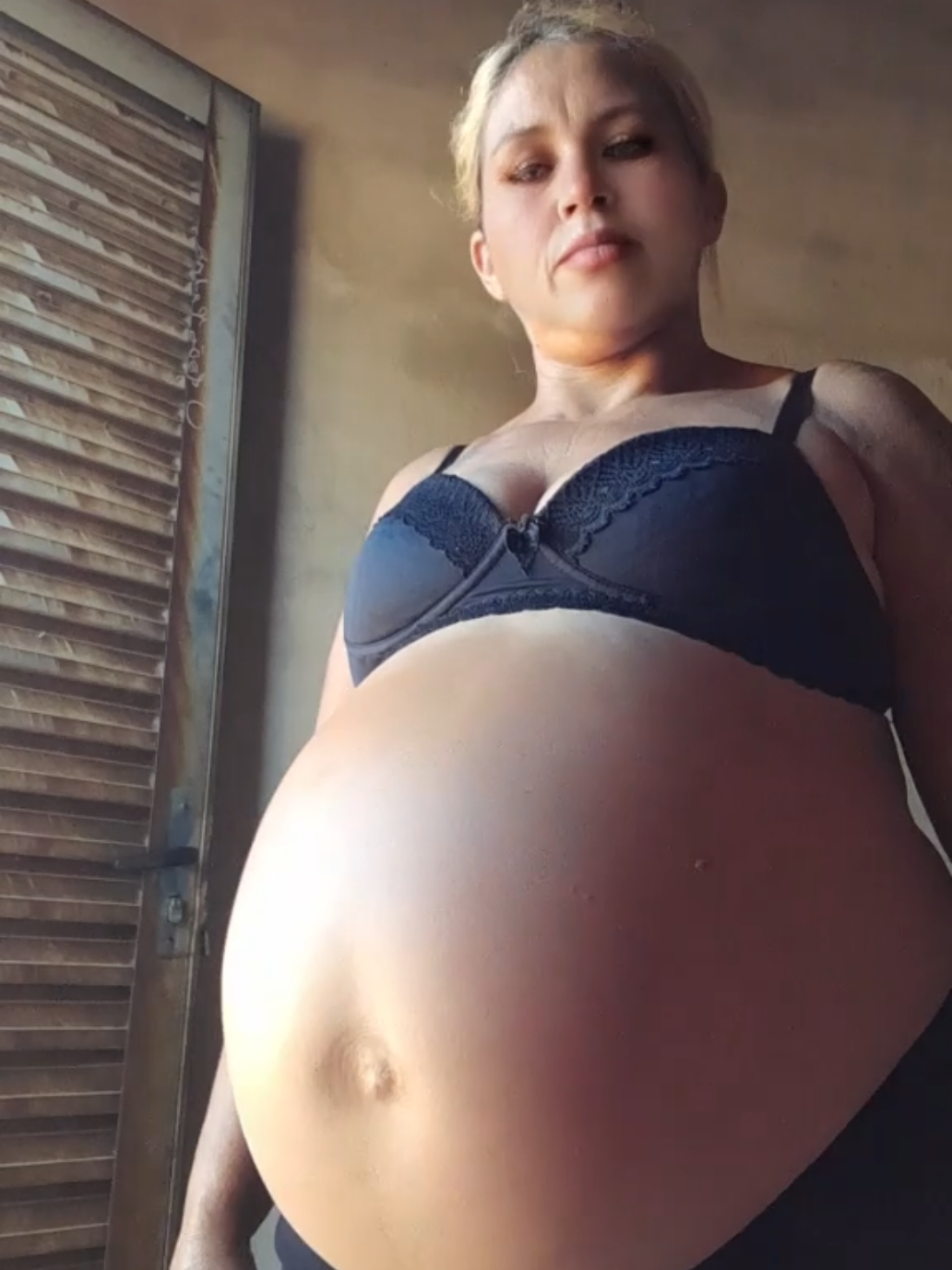 Gestante linda aos 44 anos com seu Barrigão Lindo @💞LOIRINHA💃DO FORRÓ 💞 🤰🤰🇧🇷🇧🇷🎥🎥👏👏👏 #gravidaaos44 #barrigagrande #pregnantbelly #pregnancyjourney #pregnanttiktok 