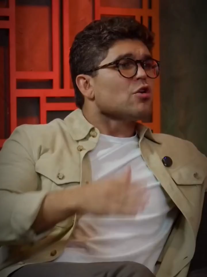 #lazarojunior #silviosantos #lazaro #marketingdigital #educacaofinanceira #empreendedorismo #finanças #investimentos #lasarojunior #lasarodocarmo #lasarodocarmojr