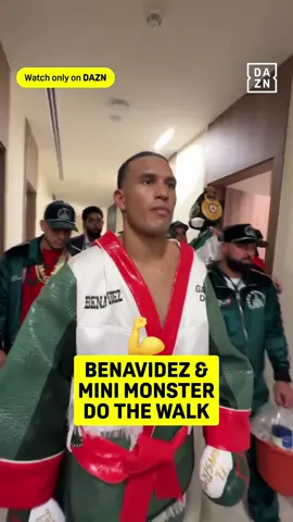 David Benavidez is bringing that champion energy 😮‍💨 🎟️Buy #RingIV: Night of Champions NOW at DAZN.com | LIVE NOW | @RingMagazine 🤳