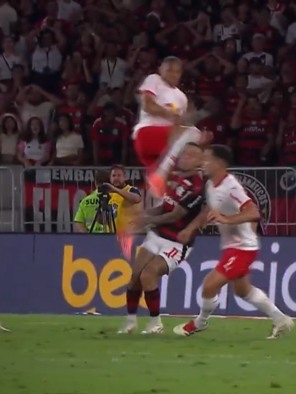 Pênalti? #brasileirao #flamengo #bragantino 