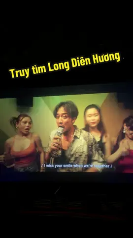 Để anh Cường Liều hát cho mí boà nghe nhaaaa…..😎 Hỡi người yêu trái tim em ngày đêm nhớ nàng…🎤🎼.. #truytimlongdienhuong #reviewphimhay #filmtok #xuhuongtiktok #phimhay 