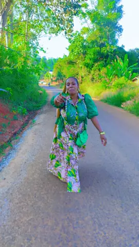 C’est BAHAM qui demande ça 😌😂🫶🏽.  @@ Paris c’le bluff  👋🏾🙏🏽👌🏾