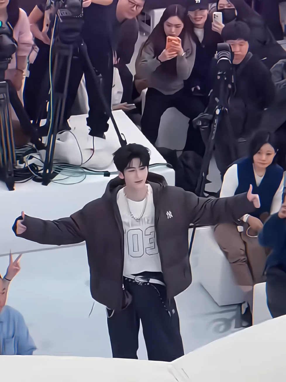 angin linghe keindo udh semakin kencang ☺️🥀 #zhanglinghe #chineseactor #MLB 