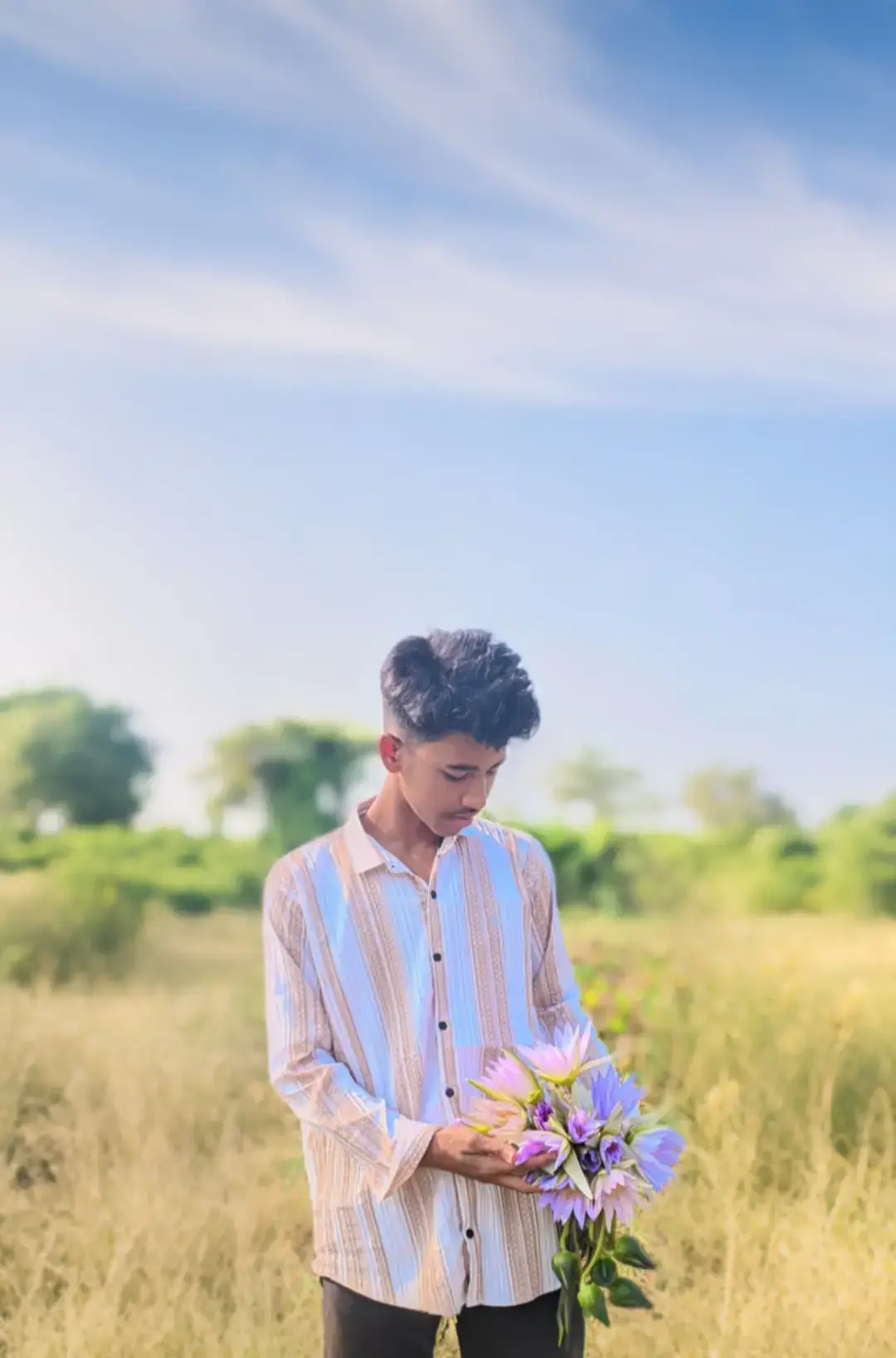 সৌন্দর্যের সংঙ্গা যদি হয় ফুল.! তবে নিঃসন্দেহে শাপলা ফুল সবচেয়ে বেশি সুন্দর..!🥰🌷 #শাপলা_ফুল_🌷  #পকৃতি💝💝💝  #শাপলা