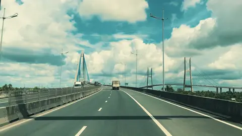 Châu Âu ở Việt Nam 🤣#vuivemoingay❤️ #68kiengiang #taixetre #68H06883 