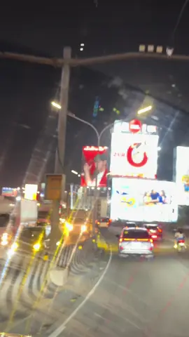 Great to see your billboard here in Manila…Taehyung! 🫶💜 My Purple Heartu🥰   📍C5 Bagong Ilog Flyover Pasig City #BTS #V#Vtaehyung #armybts #cocacolaph 