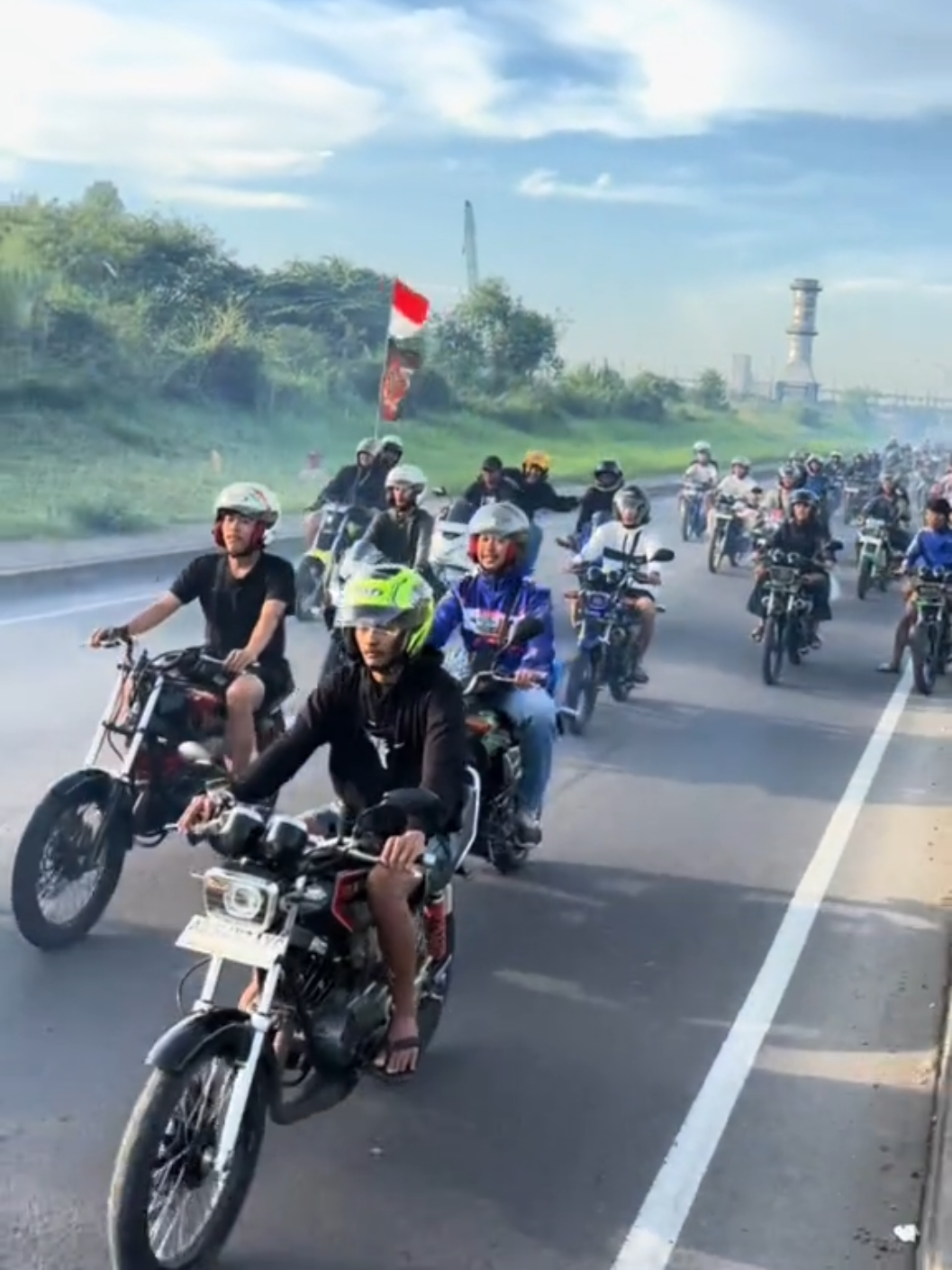 happy weekend #trending #fyp #otomotif #2tak #twostroke 