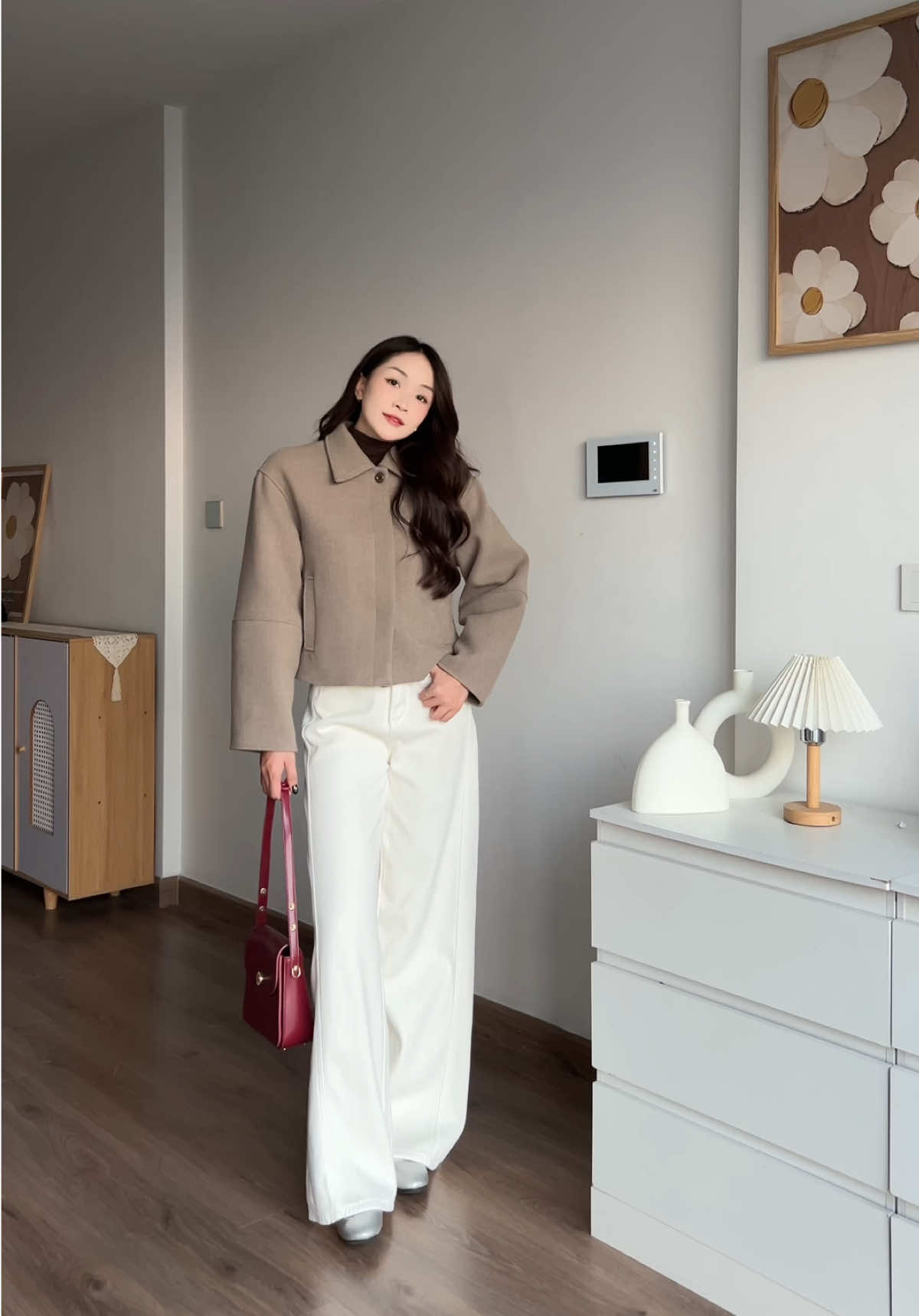 Đơn giản nhưng vẫn đủ xinh đi chúc Tết ạkkk ^^ #fashion #outfit #OOTD #nimdayyy #tết 