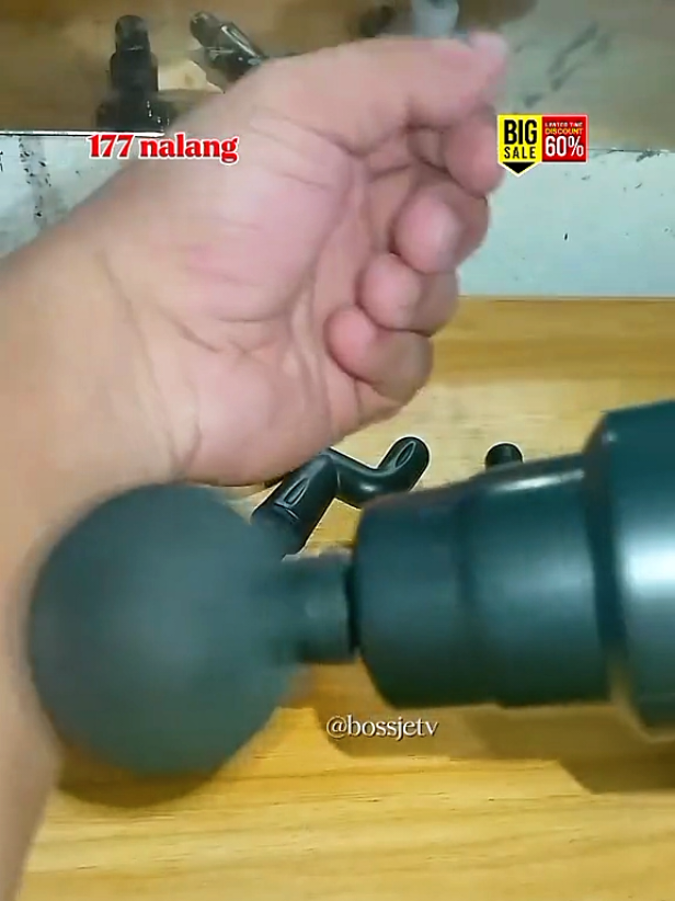 #massagergun #massagergunwith4heads #massager #relaxmassage 