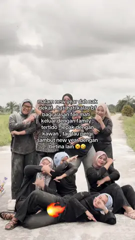 jagaa jagaa , malam newyear bnyk penyondol yg nk mencuba cuba 😵‍💫#foryoupage #xbzyca #fypp 