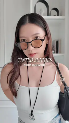 The tinted sunnies that are always in my bag 😎 @KeanEyewear  - #tintedsunglasses #sunnies #eyewear #keaneyewear 