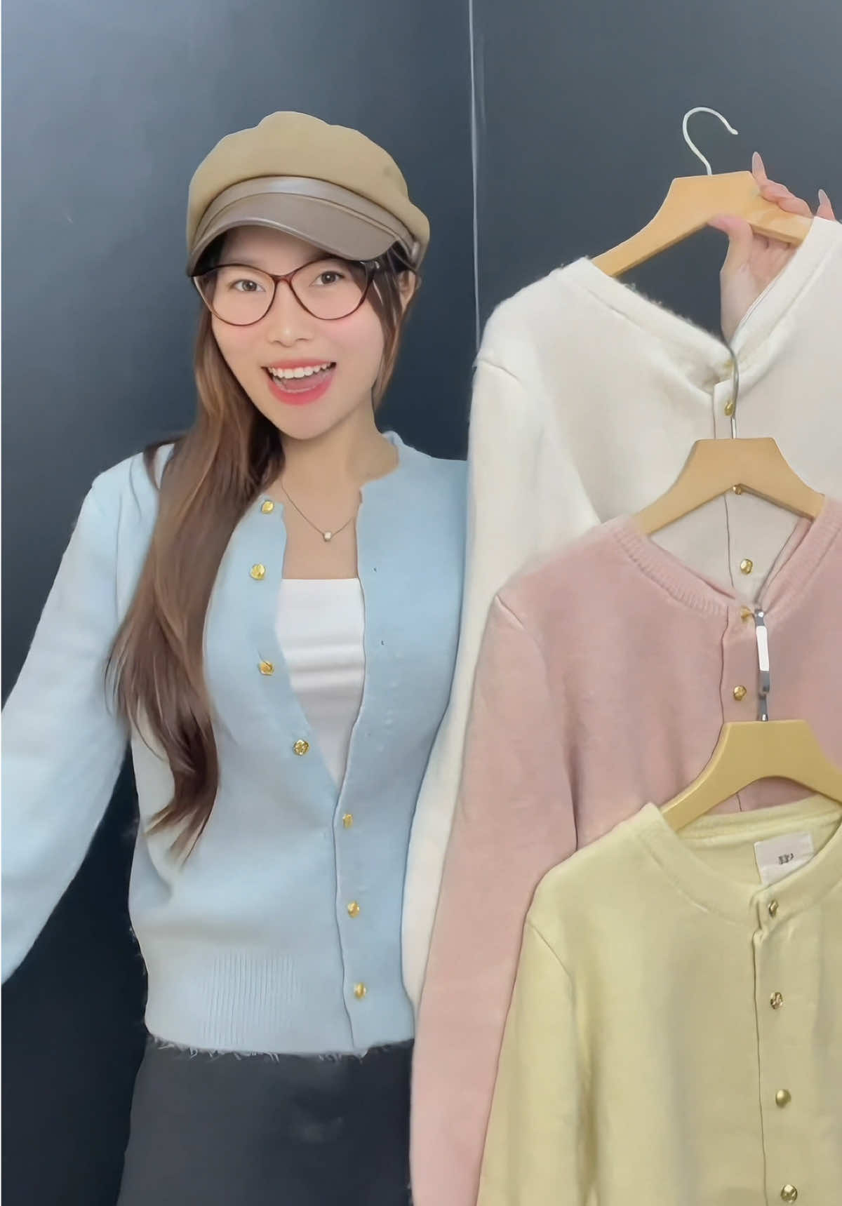 Em áo len cardigan quốc dân mùa đông năm nay nè các bà ơi xinh xỉu luôn☺️☺️☺️#dieulinhcloset #aolencardigan #aolenxinh #phoidoxinh #myoutfit 