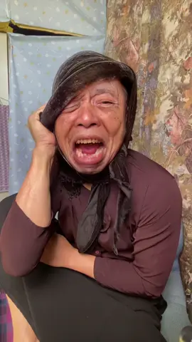 Ui chả đau quá🤣🤣🤣#xuhuongtiktok #ticktock #video #xuhuong #thinhhanh 