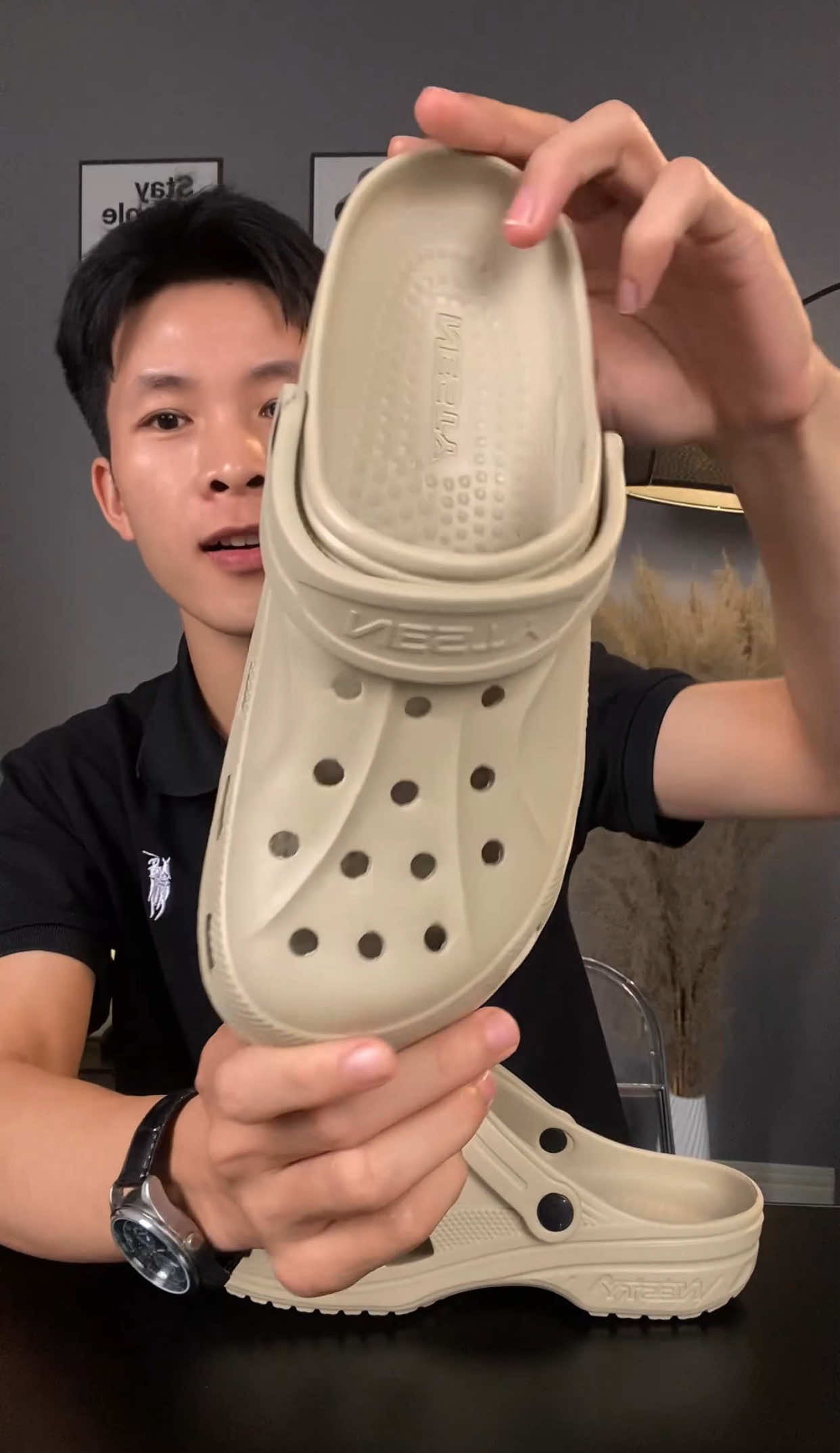 Dễ phối đồ mà lên chân nhẹ êm cả ngày #depnamnu #depsuc #depsucnamnu #depthoitrang 