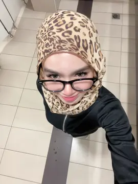 sorry sebab outfit repeater 🥹 #4u #trending #ilovemybf 