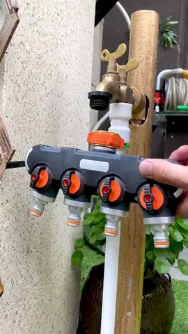 Vòi chia nước 4 đầu tiện lợi 