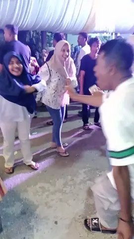 Taliabu Utara, Gela #Joget #Pesta_Kaweng