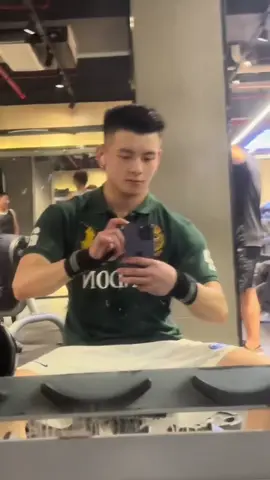 Ai theo nào???😎#foryou #xuhuong #gym 
