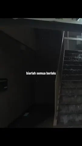 biarlah berlalu #xyzbca #lyrics #foryoupage 