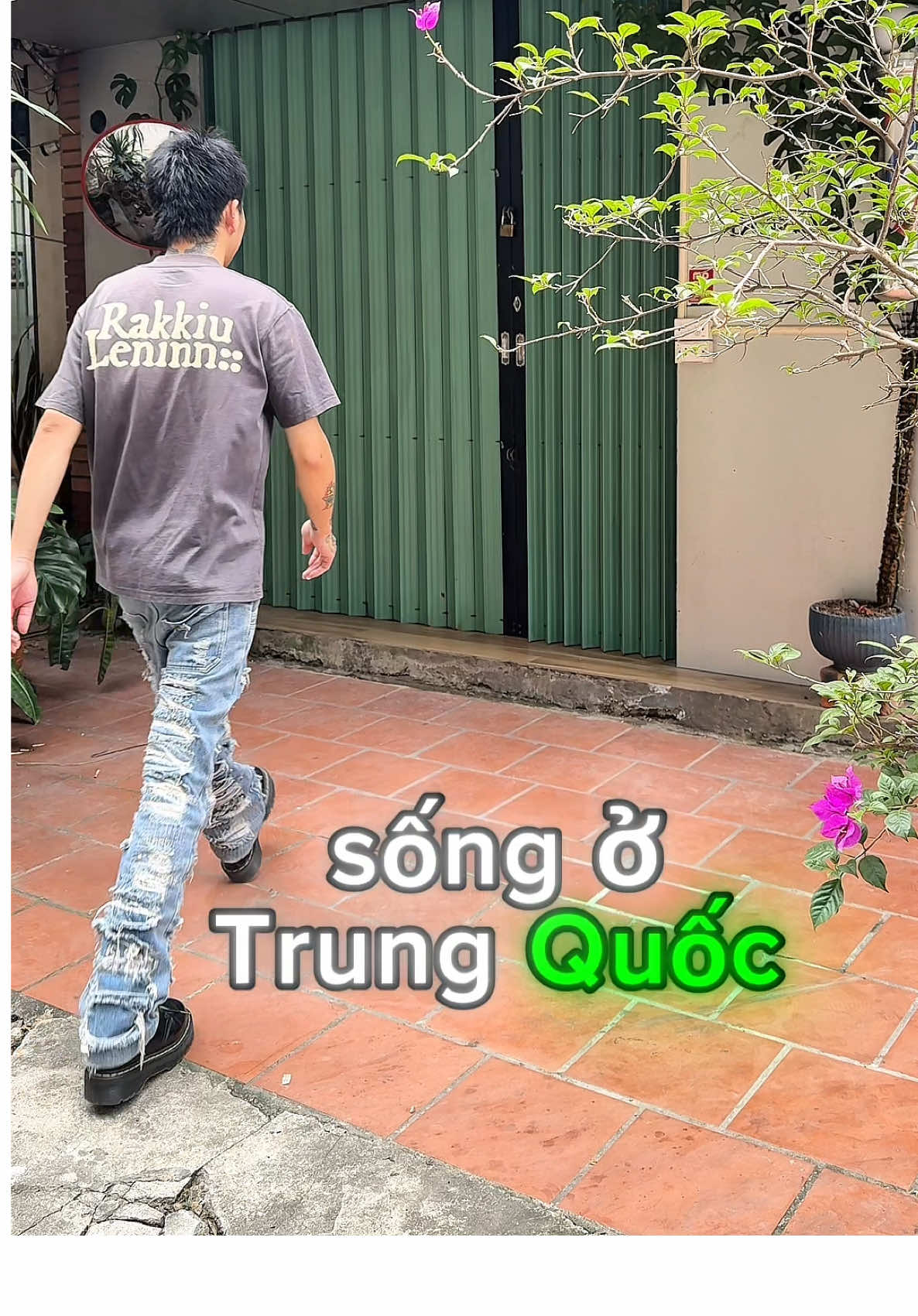Sống ở Trung Quốc 7 năm và quay trở lại Việt Nam để mở quán cắt tóc của riêng mình. Anh em ở Cầu Giấy có nhu cầu cắt tóc  Nam có dịp hãy ghé trải nghiệm à ủng hộ mình nhé  #key#keyhairstudiou#caugiayc#tócnamc#tochanquoci#privatehairsalon