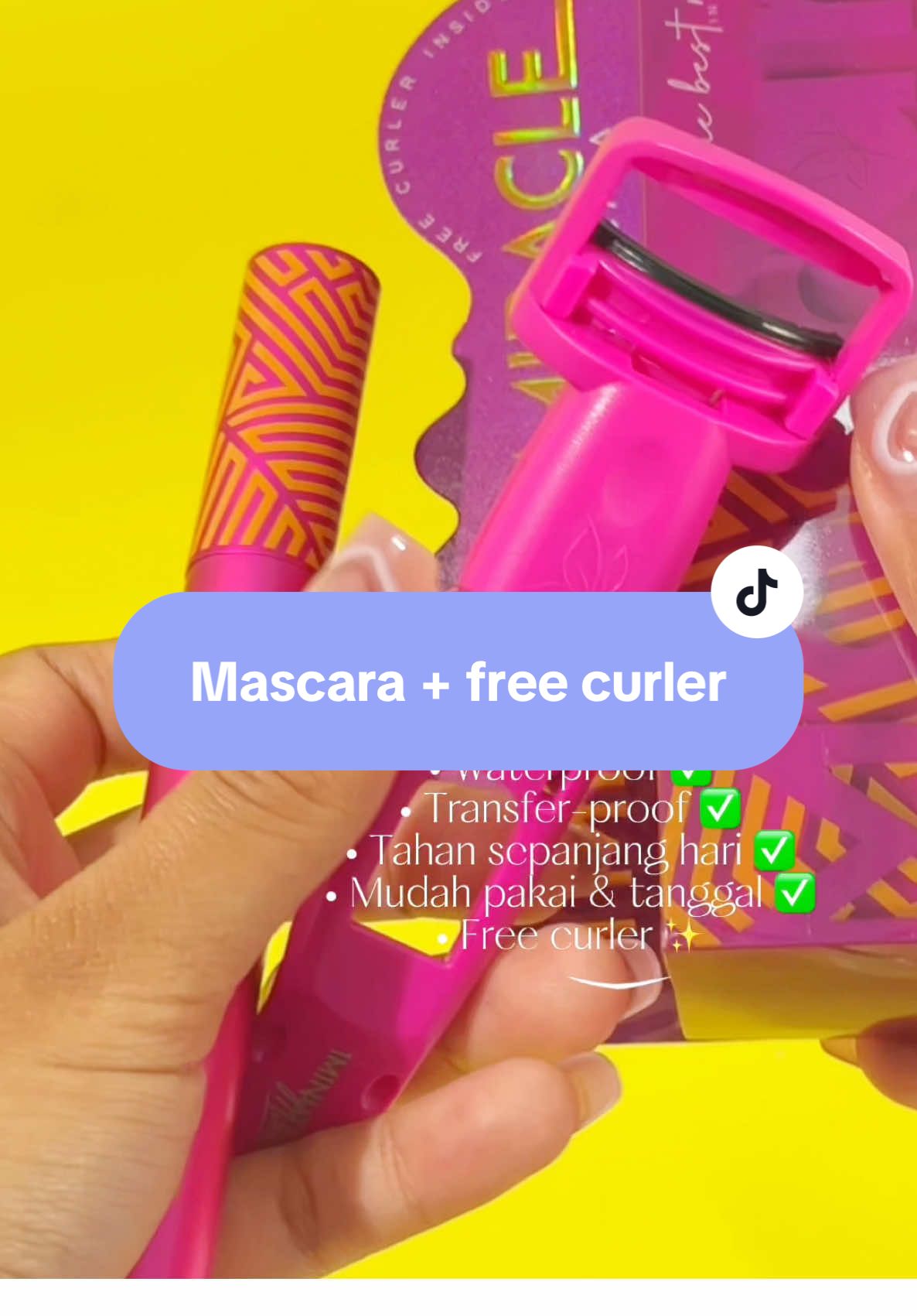 MASCARA + FREE CURLER  Packaging pun dah eksklusif, tengok luar pun dah nampak premium… apatah lagi isi dalamnya✨ Jangan risau, kami menggunakan aluminium berkualiti tinggi untuk memastikan mascara sentiasa terjaga, selamat dan kekal dalam keadaan terbaik👍🏻 Setiap satu kami pastikan kualiti terjamin dari packaging sampai ke produk supaya hampa dapat pengalaman pakai mascara yang betul-betul puas hati ✨📦💖 #mascara1minutemiracle #tubingmascara #tubingmascara1minutemiracle #1minutemiracle #1minutemiraclehq