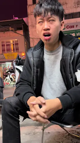 Nhìn mắt anh trả lời anh đii 😡#laothuvietnam #24lathành 