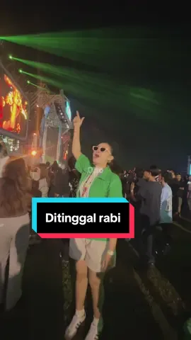 Ditinggal rabi wes tau, ditinggal pas sayang sayange jg wes tau🤣 @NDX AKA @koplokeliling  #ndxaka #ndx #ditinggalrabi #kopling #koplokeliling 