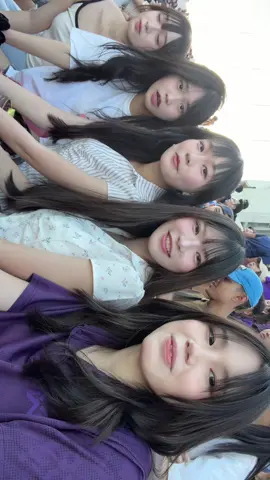 เห็นคุณนั่งอยุ่ในจตุขนาดนี้ 👉🏻 @arna . ❦ @ช็อกโกแลตเลิฟเว่อ @wad  ݁˖ @aairrin.n #จตุรมิตร31 