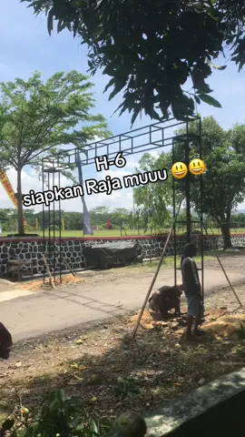 Wes do siappp urung?? 😃😃 Di mulai dari jam  06.30 Senam Sehat 07.30  Band Pembuka 08.40 Sambutan Ketua Panitia, Pembina BEKICOT, Ketua WKC & Bupati Wonogiri 09.15 Santunan Anak Yatim & Pemotongan Tumpeng 09.50 ADELLA sesi 1 11.20 Break Down 11.50 Undian PickUP & RX SERIES 12.05 ADELLA sesi 2 until end #amc #amcindonesia #wkcbekicot #betalkingcommunity #wonogirikingclub 