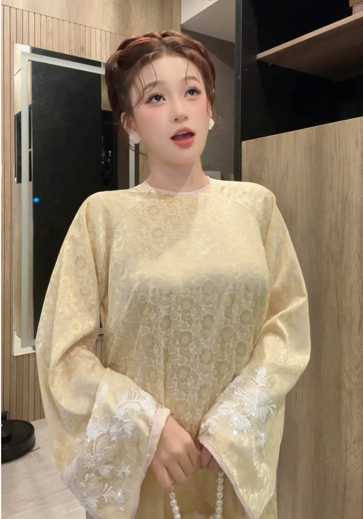 Sắp Tết roài saoo