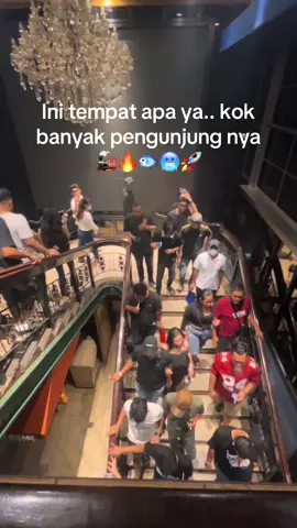 Penasaran😊 .                                                      #tplantai6surabaya🚂🚀