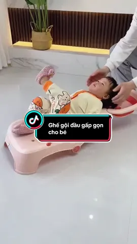 Ghế gội đầu gấp gọn cho bé #reviewmevabe #chamcon #nuoicon #dodungchobe #ghegoidauchobe 