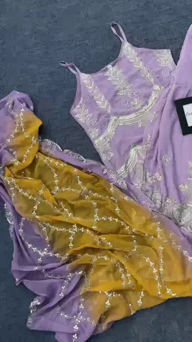 #lockerchronicles #kurthaset #pakistanikurthiset 