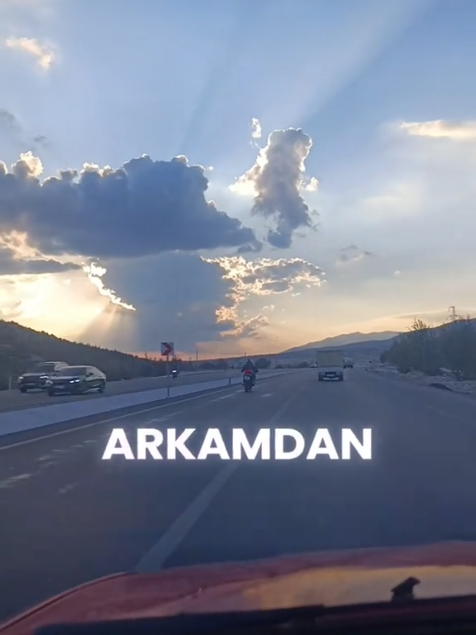 Sahalardayım 😉 #arabavideoları #arabastoryleri 