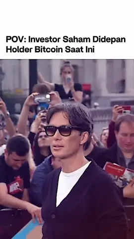 Anjlok coi😭 Bitcoin mencatat bulan paling kelam sejak 2018. Sepanjang November 2025, harga BTC anjlok lebih dari 25% dan menguapkan kapitalisasi pasar sekitar USD 800 miliar. BTC kini diperdagangkan di level terendah sejak April 2025, menghapus seluruh keuntungan tahun ini. Keoknya Bitcoin sejalan dengan gejolak pasar global. Indeks S&P 500 dan NASDAQ sama-sama membukukan kinerja November terburuk sejak krisis 2008. Ketidakpastian ekonomi dan sinyal kebijakan dari Federal Reserve ikut menyeret aset kripto dan instrumen berisiko lainnya. Investasi mengandung risiko. Pertimbangkan keputusan dengan matang.