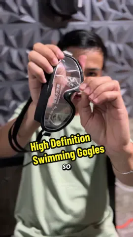 High definition gogles with earlugs anti fog perfect for swimming👍🏊 #gogles #swiminggogles #gogles 👍#swimmingearplugs 