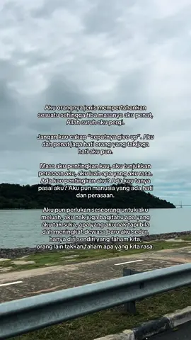 Kadang kita kena fikir diri sendiri dulu, hargai diri sendiri dulu baru fikir dan hargai orang lain kan 🥀 #qoutesoftheday #qoutesaesthetic #fypage #fypp #fypシ゚ 