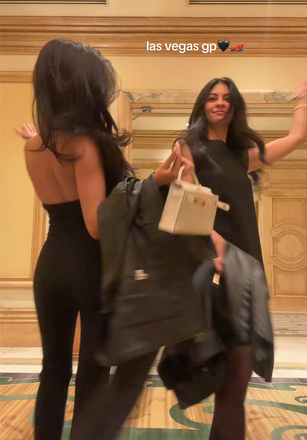 paddock princesses 🖤🏎️