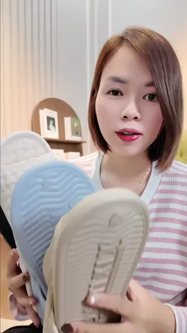 Dép  đi trong nhà xinh mà đi ra ngoài cũng ok ý