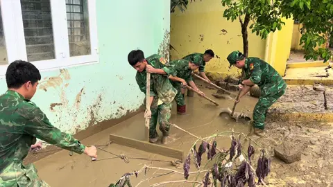 Có chúng tôi ở đây rồi #chubodoi #viral #lulutmientrung #bodoibienphong #xuhuong 