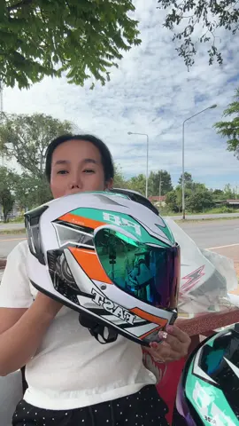 หมวกกันน็อคเต็มใบชิวปรอท#หมวกกันน็อค #tiktokแคมป์ปิ้ง #หมวกกันน็อคผู้ใหญ่ #หมวกกันน็อคเต็มใบ 